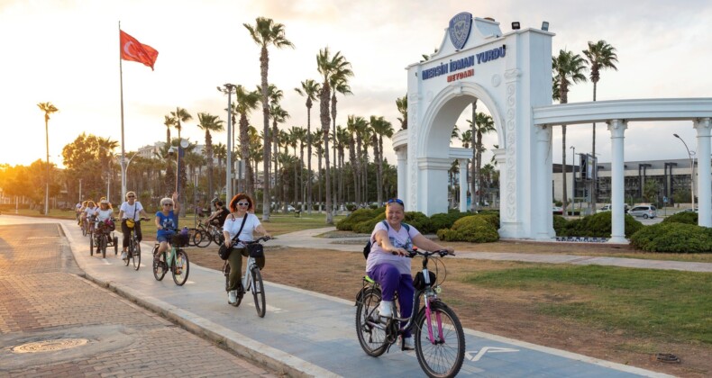 Mersin’de pedallar sürdürülebilir ulaşım için çevrildi
