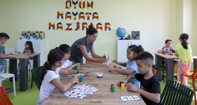 Akıl ve Zeka Oyunları Atölyesinde eğlence ve öğrenme bir arada