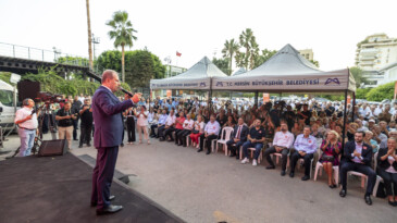 SEÇER; “SOKAKLARI PARTİ BİNASI YAPARIZ!”