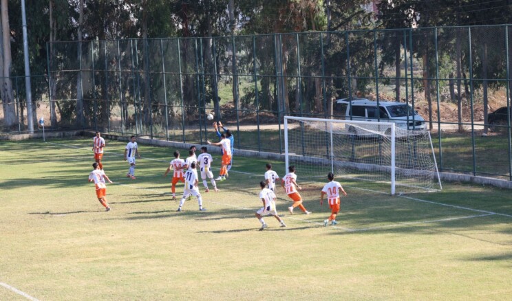 Akdeniz Belediye Spor yine kazandı