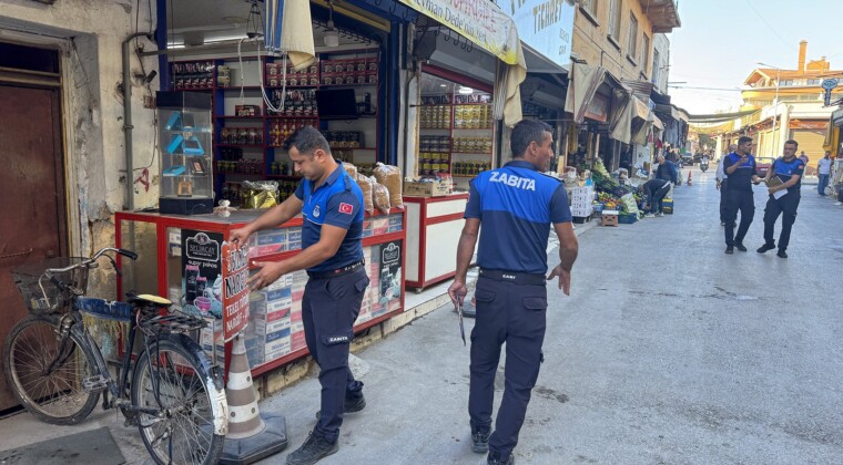 Tarsus’ta kaldırım işgaline izin verilmiyor