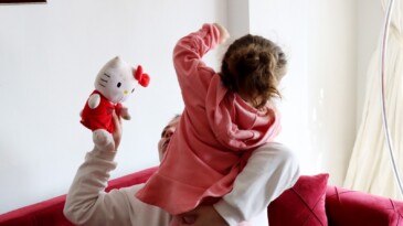 Mersin’de kreşte 15 çocuğa şiddet iddiası: 5 sanığa dava açıldı