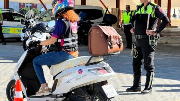 Kadın motosiklet sürücülerine uygulamalı eğitim