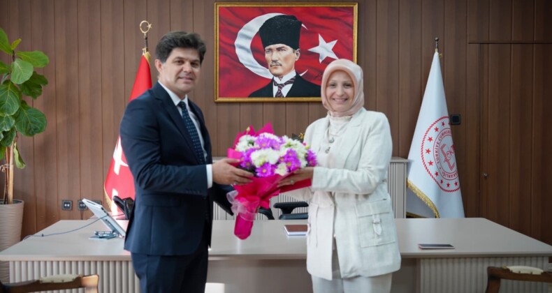 Mersin İl Milli Eğitim Müdürlüğü’nde devir teslim