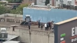 Ailesini rehin alıp bıçak çekti, özel harekat polisi bacağından vurdu