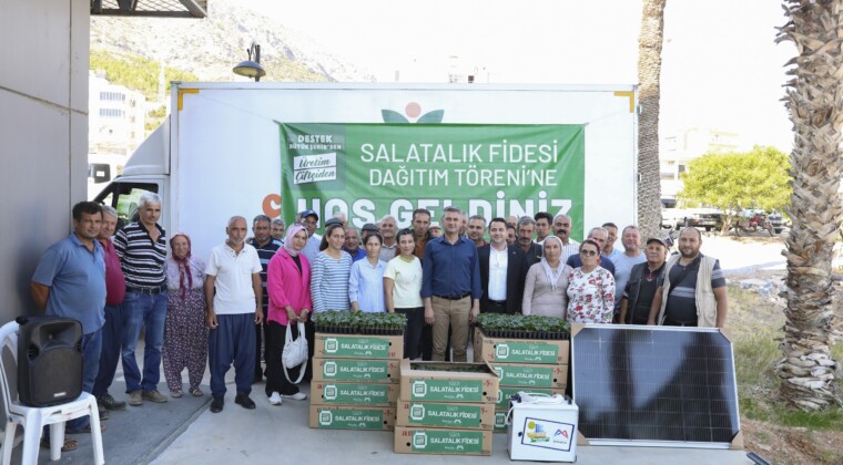 Mersin’de üreticiye fide ve güneş paneli desteği