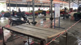Tarsus Belediyesinin ekim ayı meclis toplantısında kentsel dönüşümden asansör kazası soruşturmasına, pazar denetimlerinden evsel atık bedeline kadar birçok önemli konu ele alındı. Belediye Başkanı Ali Boltaç şeffaf, adaletli ve hizmet odaklı yönetim anlayışını vurgularken “Bu şehre hizmet etmek benim için bir görevden öte, bir vefa borcudur”dedi.
