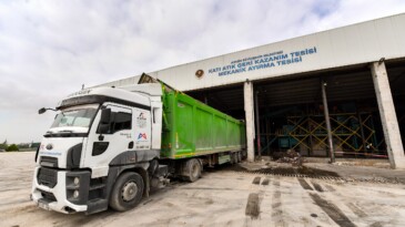Mersin Büyükşehir Belediyesi sürdürülebilir gelecek için harekete geçti