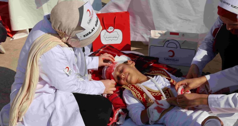 Bozyazı’da Kızılay Haftası coşkuyla kutlandı