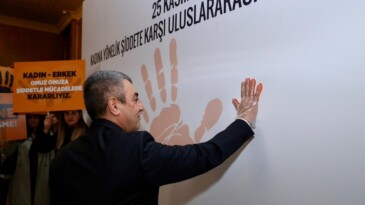 Vali Toros: “Kadına şiddet insanlığa ihanettir”