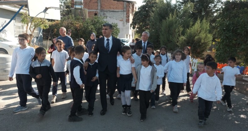 Şener: “Çocuklarımızın en iyi şartlarda eğitim alması için çalışıyoruz”