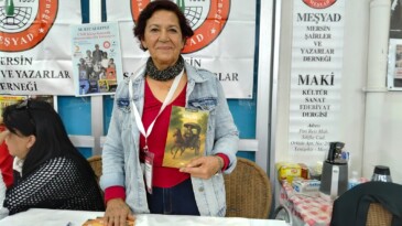 Kız çocuğu diye okutulmadı, 60’ından sonra 5 kitap çıkardı