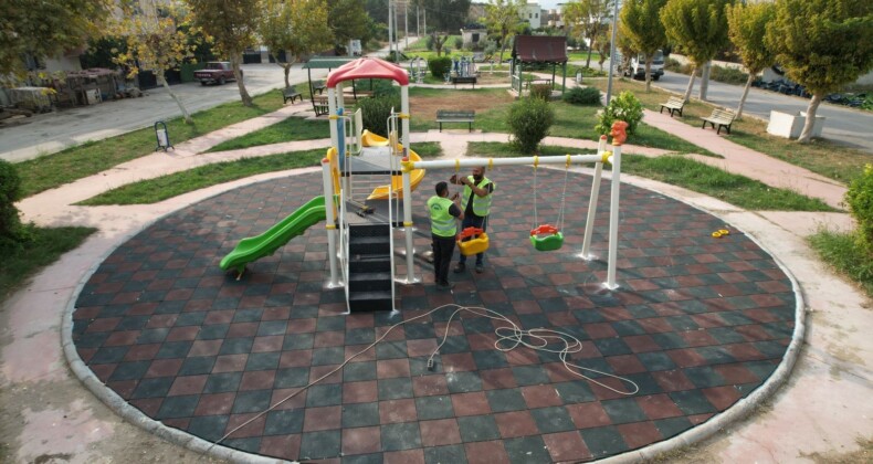 Akdeniz’in parklarında yenileme çalışmaları devam ediyor