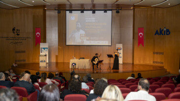 BÜYÜKŞEHİR, AKOB İLE BİRLİKTE KENTİN KÜLTÜR POLİTİKALARINA IŞIK TUTTU