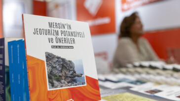 CNR MERSİN KİTAP FUARI BU YIL ‘OKU’ MOTTOSUYLA HAYAT BULDU ‘10. CNR MERSİN KİTAP FUARI’ BÜYÜKŞEHİR STANDINDA YAZARLAR VE OKURLAR BULUŞTU