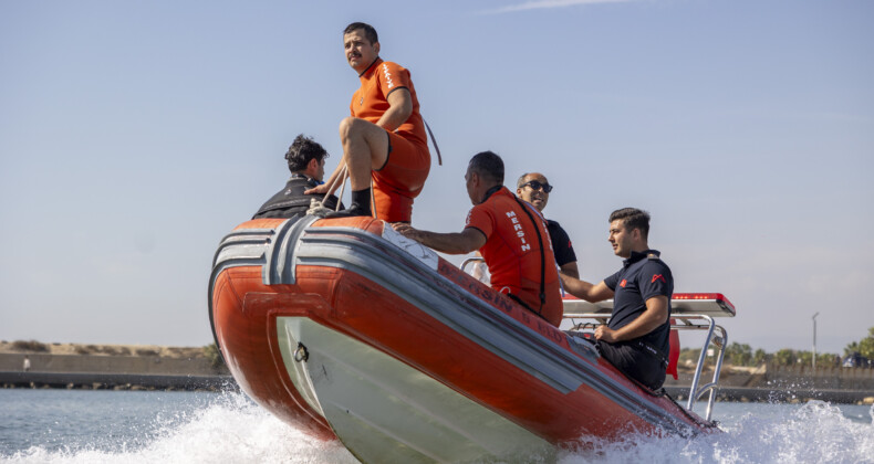 MERSİN BÜYÜKŞEHİR BELEDİYESİ ARAMA KURTARMA EKİPLERİ, HAVADA, KARADA VE DENİZDE HER DAİM HAZIR MERSİN BÜYÜKŞEHİR BELEDİYESİ ARAMA KURTARMA EKİPLERİ KESİNTİSİZ GÖREVDE