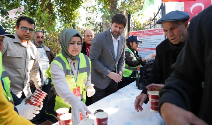 Tarsus’ta sıcak çorba ikramı başladı