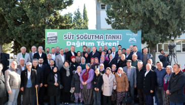 BAŞKAN SEÇER, ‘SÜT SOĞUTMA TANKI DAĞITIM TÖRENİ’NE KATILDI