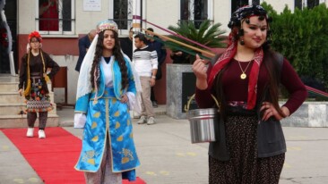 Mersin’de ‘Yörük Göçer Kültür Kalır’ şöleni