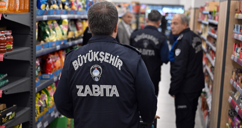BÜYÜKŞEHİR ZABITA EKİPLERİ KENTTE DENETİMLERİNİ SÜRDÜYOR