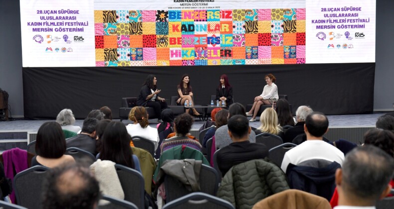 Uçan Süpürge Uluslararası Kadın Filmleri Festivali 2. kez Mersin’de düzenlendi
