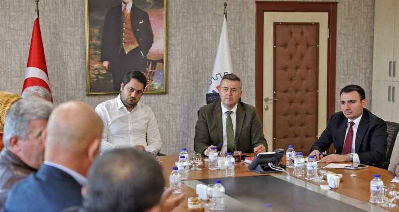 Yerli muz için güçlü kooperatif mesajı