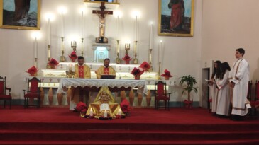 Mersin’de Rum Ortodoks Kilisesi’nde Noel ayini düzenlendi