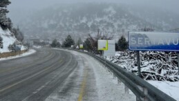 Sertavul Geçidi’nde ulaşım kontrollü sağlanıyor