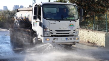 TOROSLAR BELEDİYESİNDEN MAHALLELERDE KAPSAMLI TEMİZLİK ÇALIŞMASI