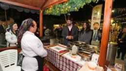 Tarsus’ta yılbaşı pazarları kapılarını açtı