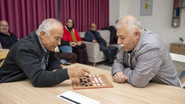 Mersin’deki emekli evleri, emeklilerin ikinci adresi oldu