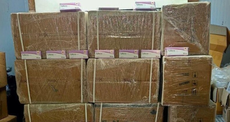 Mersin Limanı’nda 280 bin sentetik hap ele geçirildi