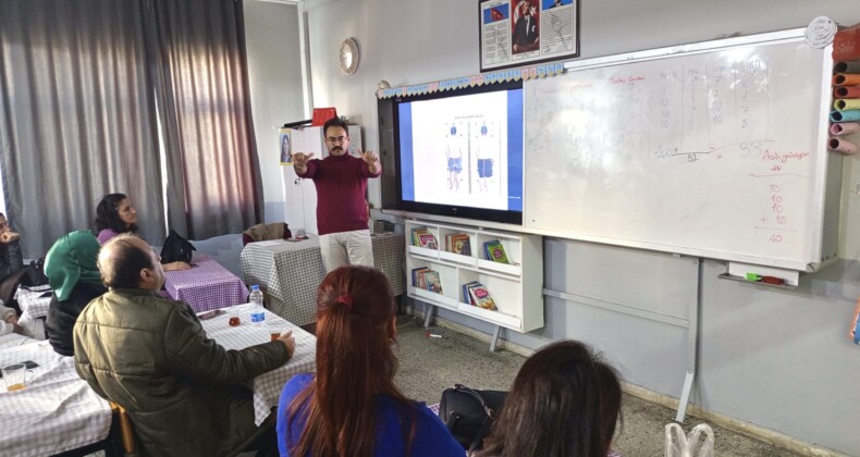 Bozyazı’da öğretmenlere ‘çocuklarda vücut sağlığı ve doğru postür’ eğitimi verildi