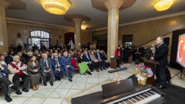 Seçer: “Mersin’in değerlerini ortaya çıkarmak zorundayız”