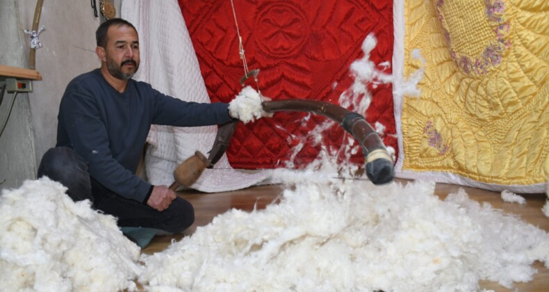 Son hallaçlar, teknolojiye direniyor