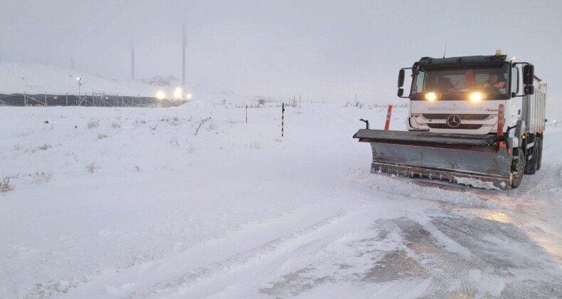 Mersin’in yüksek kesimlerinde karla mücadele