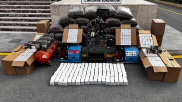 Mersin’de kaçak tütün ve makaron ele geçirildi