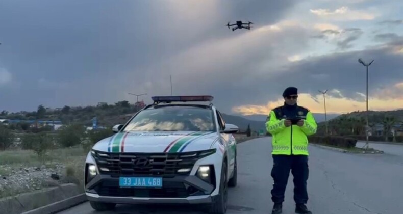 Mersin otoyolunda dron destekli jandarma denetimi: 6 bin 230 TL ceza