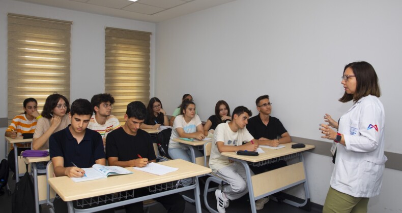 Mersin Büyükşehir Belediyesinden yarıyıl tatili öncesi öğrenci ve velilere öneriler