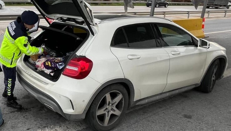 Trafik denetiminde sahte avukat kimliği gösteren şahıs yakalandı