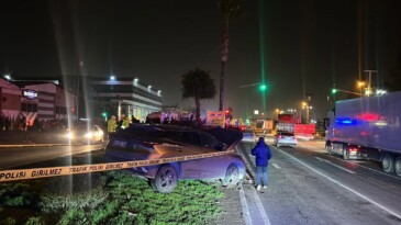 Mersin’deki kazadan acı hikaye: İkizleri ölüm ayırdı, 3 cenaze yan yana defnedildi