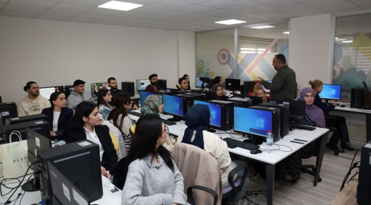 Mersin’de gençler eğitimden istihdama doğrudan yönlendirilecek