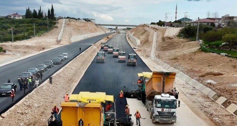Çeşmeli- Kızkalesi Otoyolunda çalışmalar yerinde incelendi