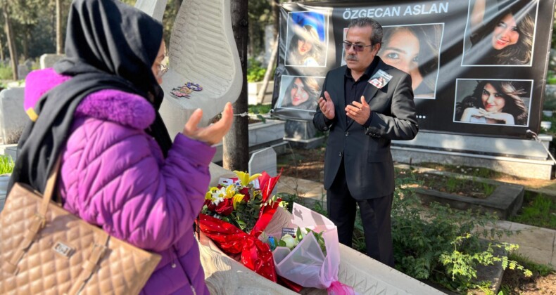 Özgecan Aslan ölümünün 11’inci yılında mezarı başında dualarla anıldı
