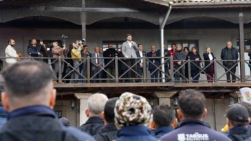 Tarsus Belediyesinde personele yüzde 32 zam