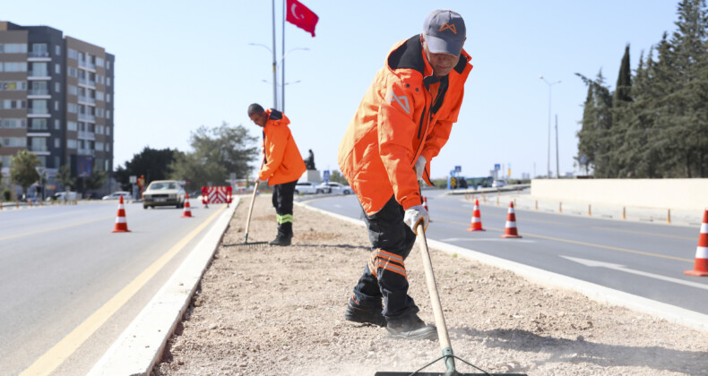 MERSİN BÜYÜKŞEHİR’DEN ‘AĞAÇLANDIRMA KAMPANYASI’