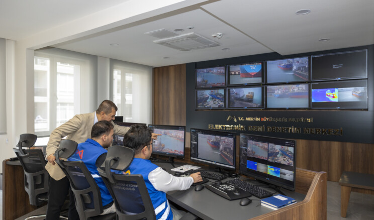 MERSİN BÜYÜKŞEHİR BELEDİYESİ’NDEN DENİZİ KİRLETEN GEMİYE 13 MİLYON 187 BİN 913 TL CEZA