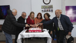 BÜYÜKŞEHİR EMEKLİ EVLERİNDE YENİ YIL COŞKUSU YAŞANDI  EMEKLİ EVİ ÜYELERİ, YENİ YILA BÜYÜKŞEHİR’LE ‘MERHABA’ DEDİ