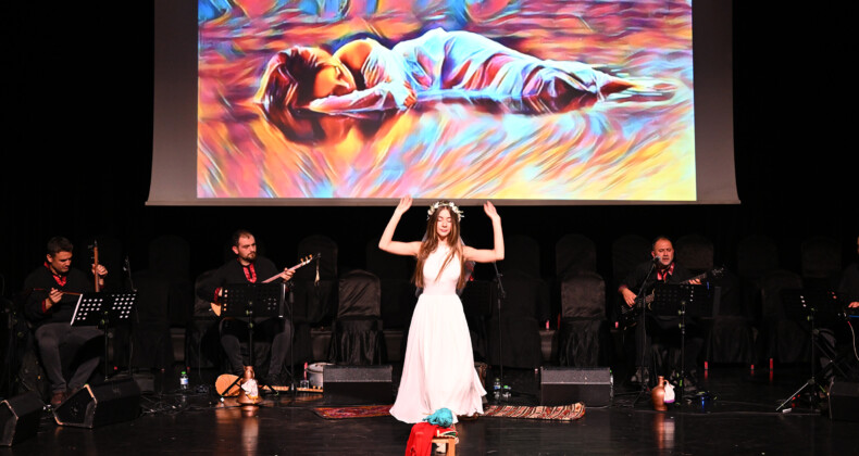 MERSİN BÜYÜKŞEHİR’DE KADINLARIN SESİ EZGİLER VE DANSLARLA YÜKSELDİ