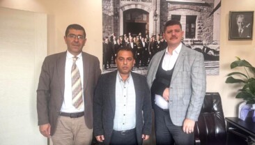 ÖZDEMİR, DEĞİŞİM İÇİN MEYDAN OKUYOR!